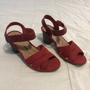 Clarks Sashlin Jeneva Sandals